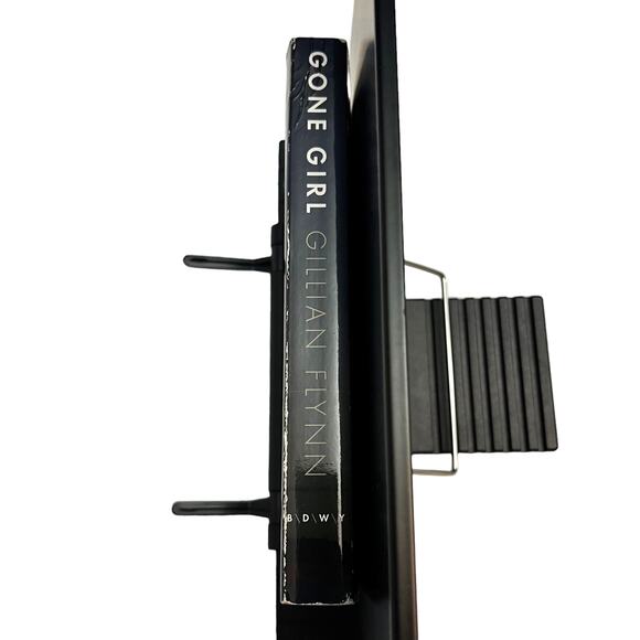 Gone Girl (Movie Tie-In Edition): A Novel -Book by Gillian Flynn - Picture 3 of 8